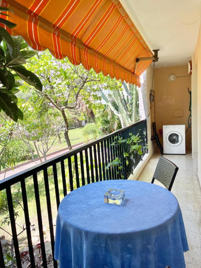 Les Glycines Apartment Menton Exterior photo