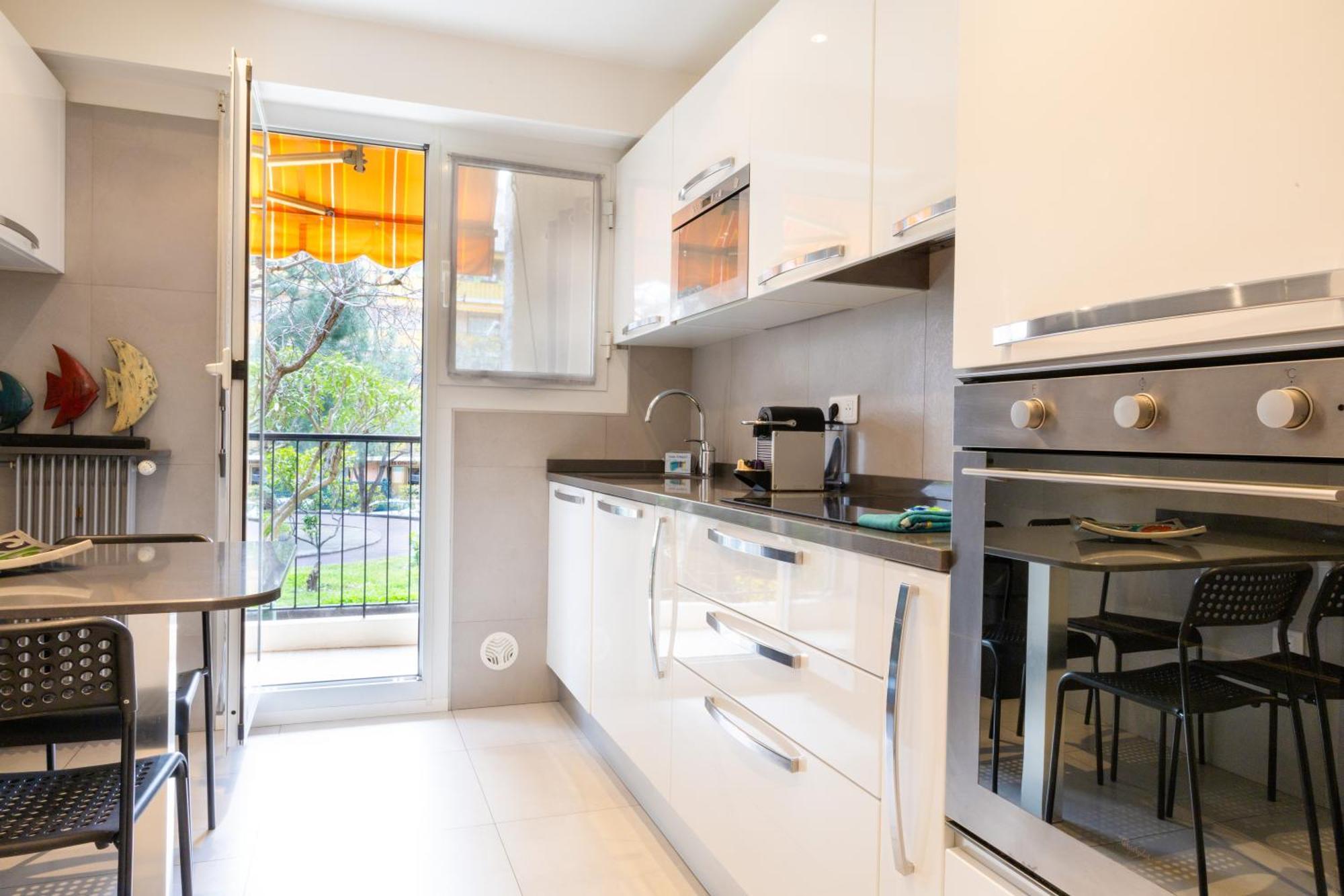 Les Glycines Apartment Menton Exterior photo